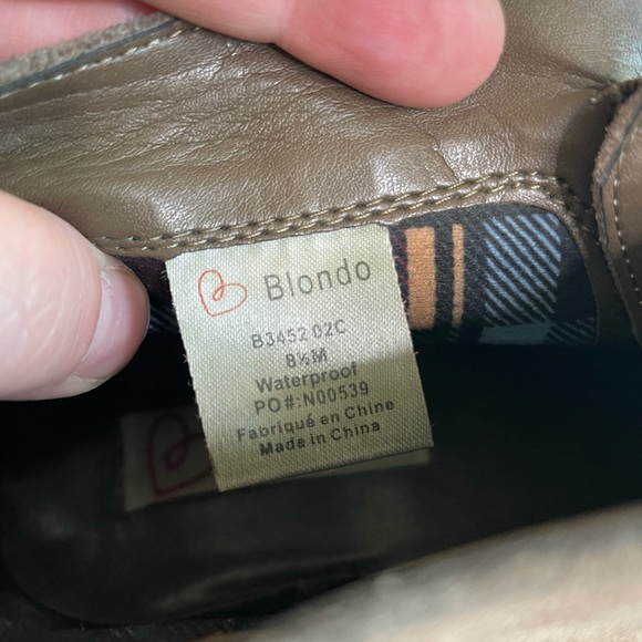 Blondo Taupe Verona Suede Waterproof Booties 8.5M - Picture 9 of 9